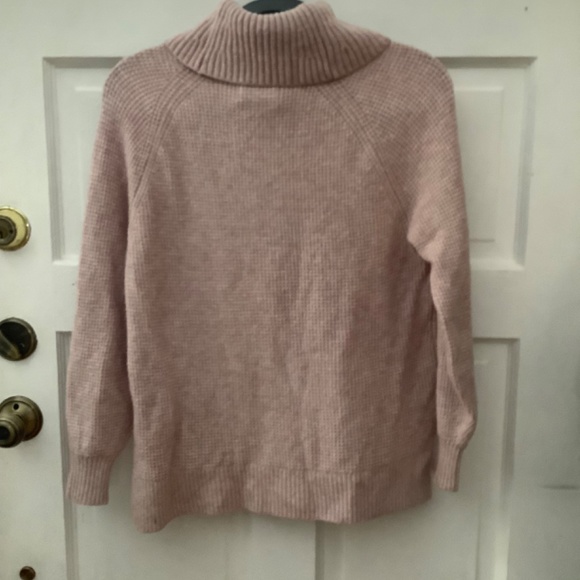 NWOT Old Navy Waffle Knit Cowl Neck Sweater - S - Picture 4 of 5